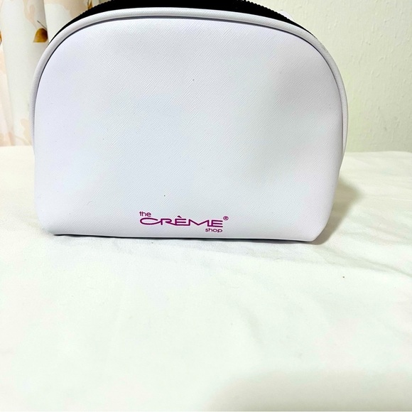 Creme Shop Hello Kitty Faux Leather Makeup Bag Pink Glitter & Rhinestone Bow - Picture 2 of 4